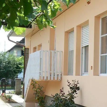 Magdaléna Ház Apartman *